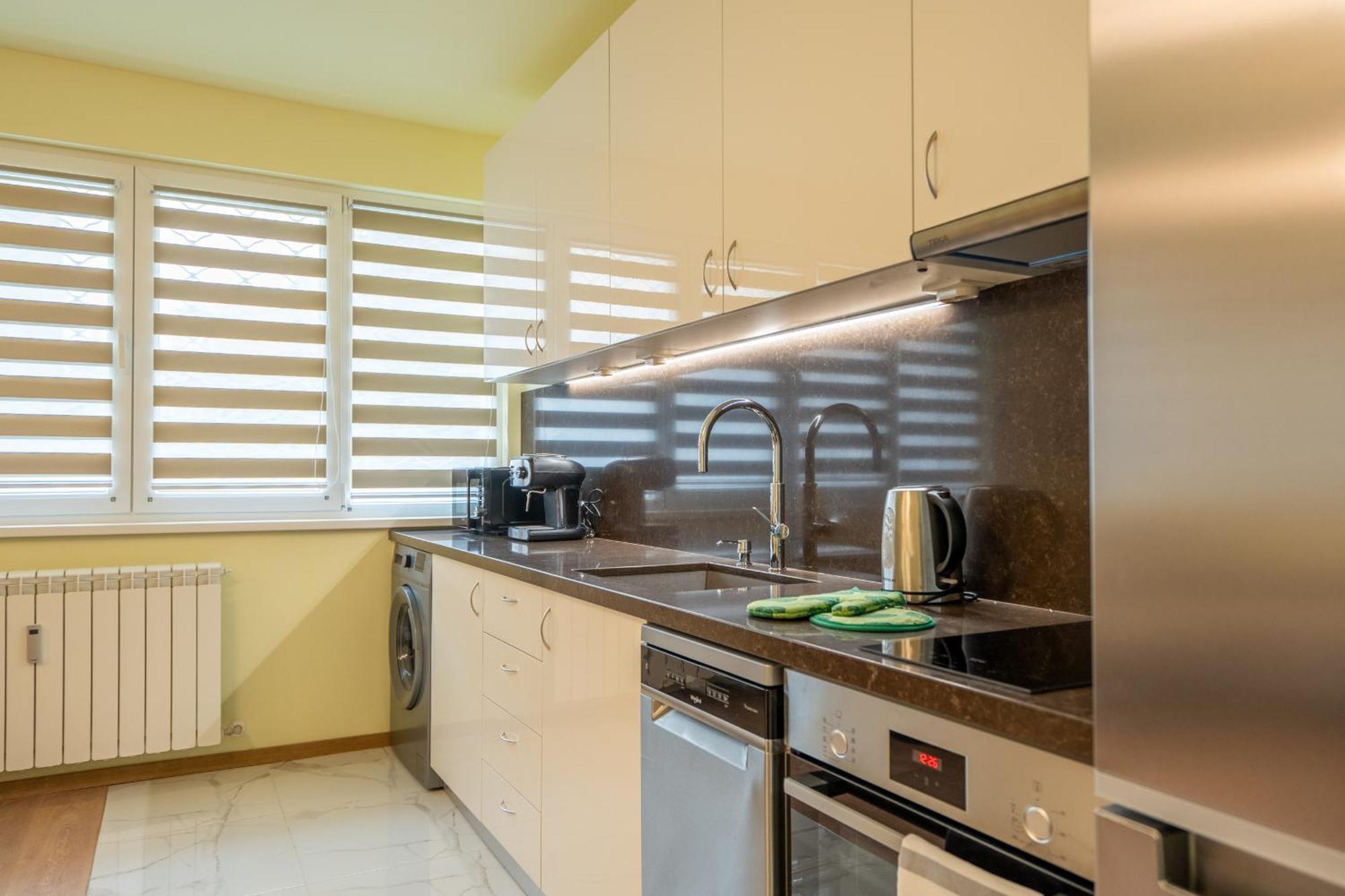 Top Location Central New & Spacious 3 Bdr Apt Medical Academy Sofie Exteriér fotografie