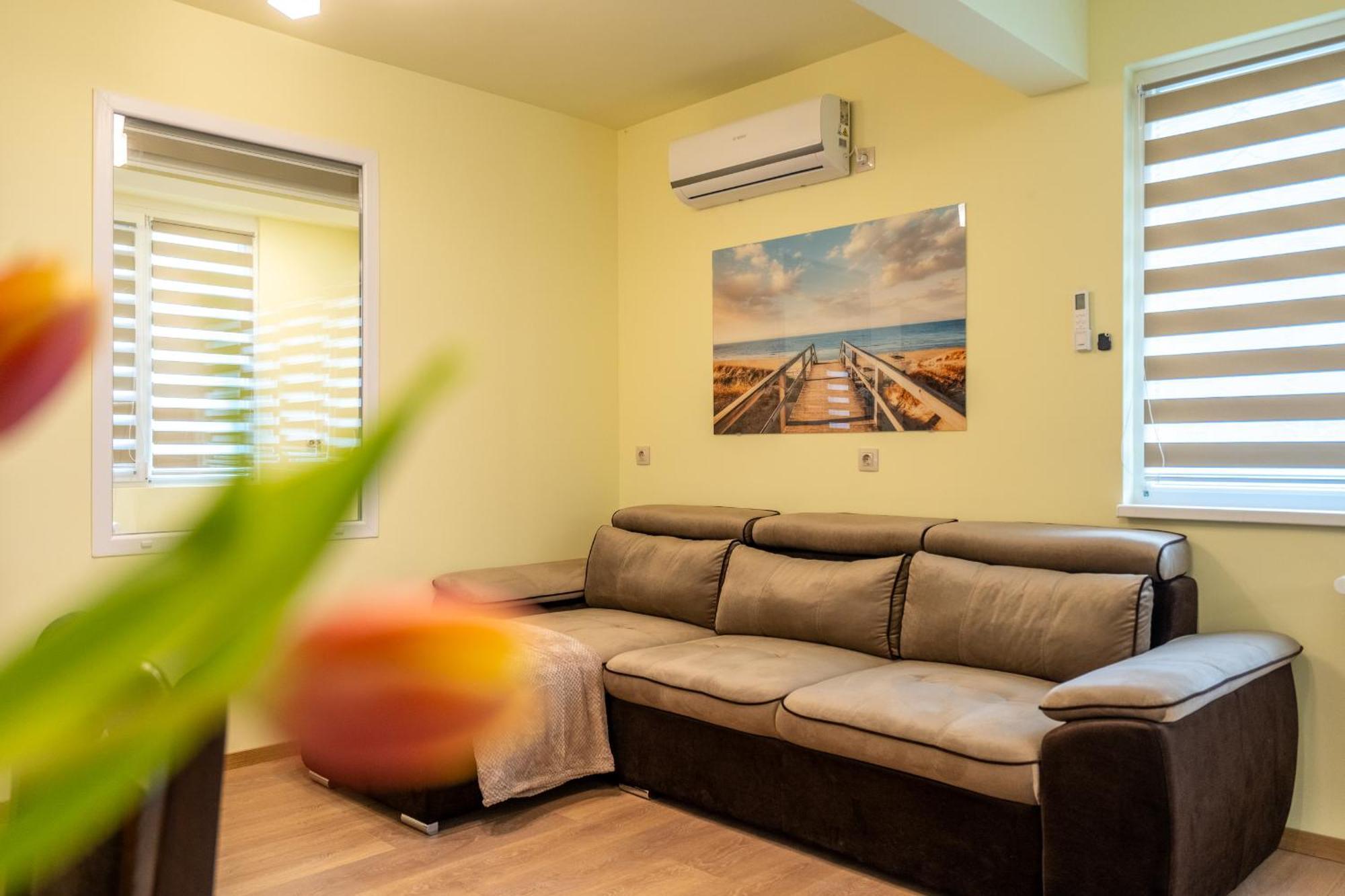 Top Location Central New & Spacious 3 Bdr Apt Medical Academy Sofie Exteriér fotografie