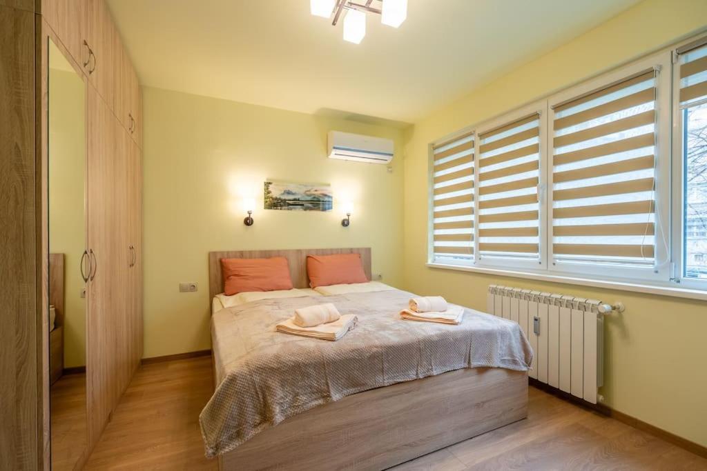 Top Location Central New & Spacious 3 Bdr Apt Medical Academy Sofie Exteriér fotografie