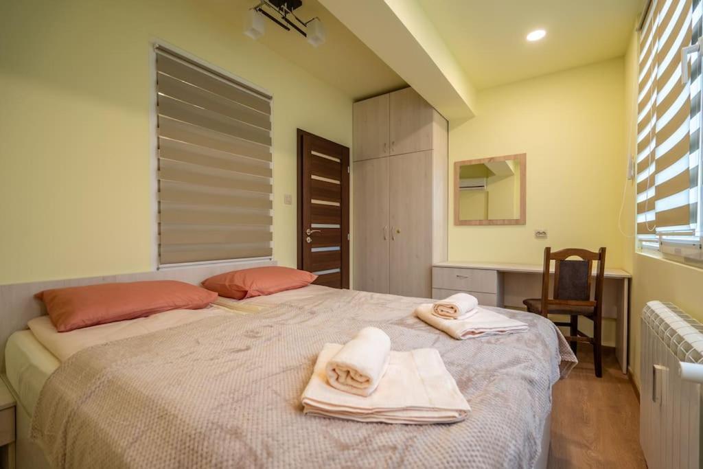 Top Location Central New & Spacious 3 Bdr Apt Medical Academy Sofie Exteriér fotografie